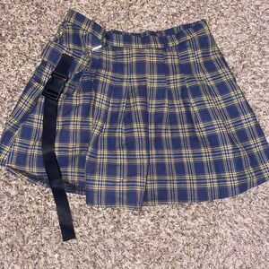 SHEIN Blue and Yellow A-line Mini Skirt